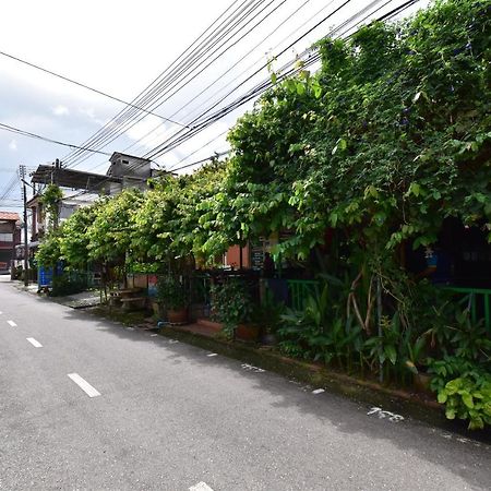 Mukda Guesthouse Trat Exterior photo